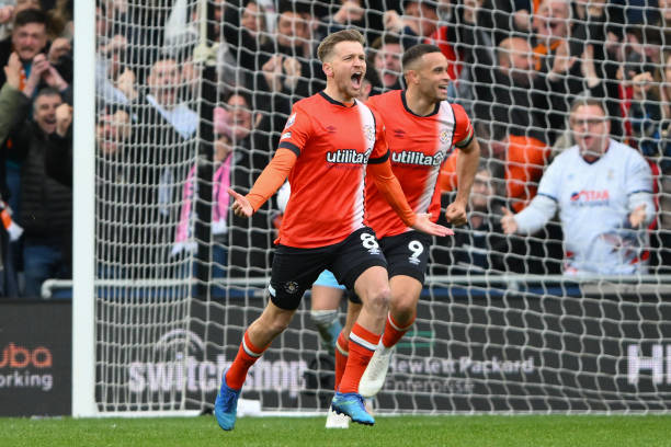 无论是侧颜 无论是侧颜